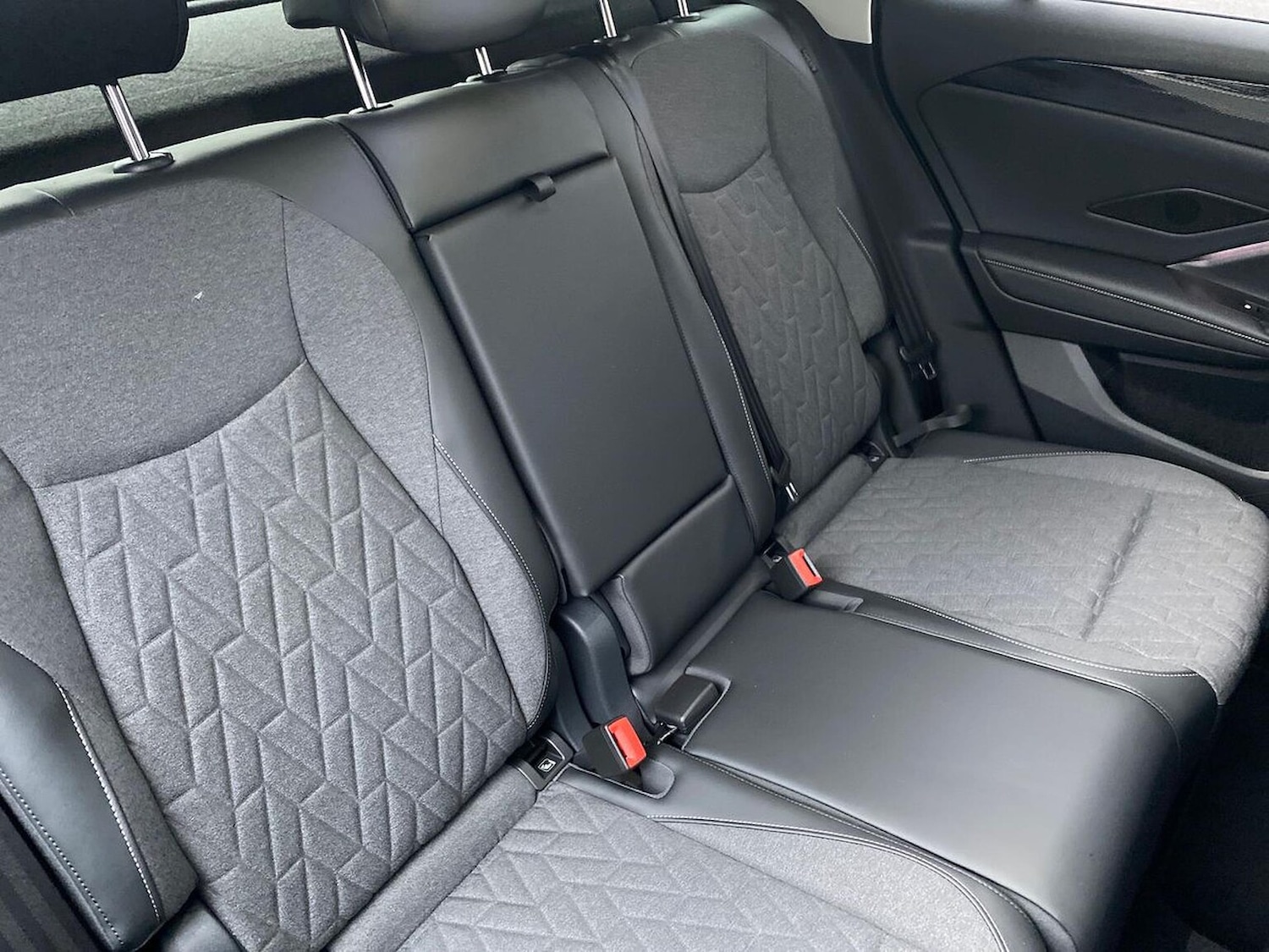 Used Volkswagen Tiguan 2026 for sale - 77916097: Photo 16