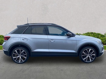 Used Volkswagen T-Roc 2026 for sale - 78872053: Photo