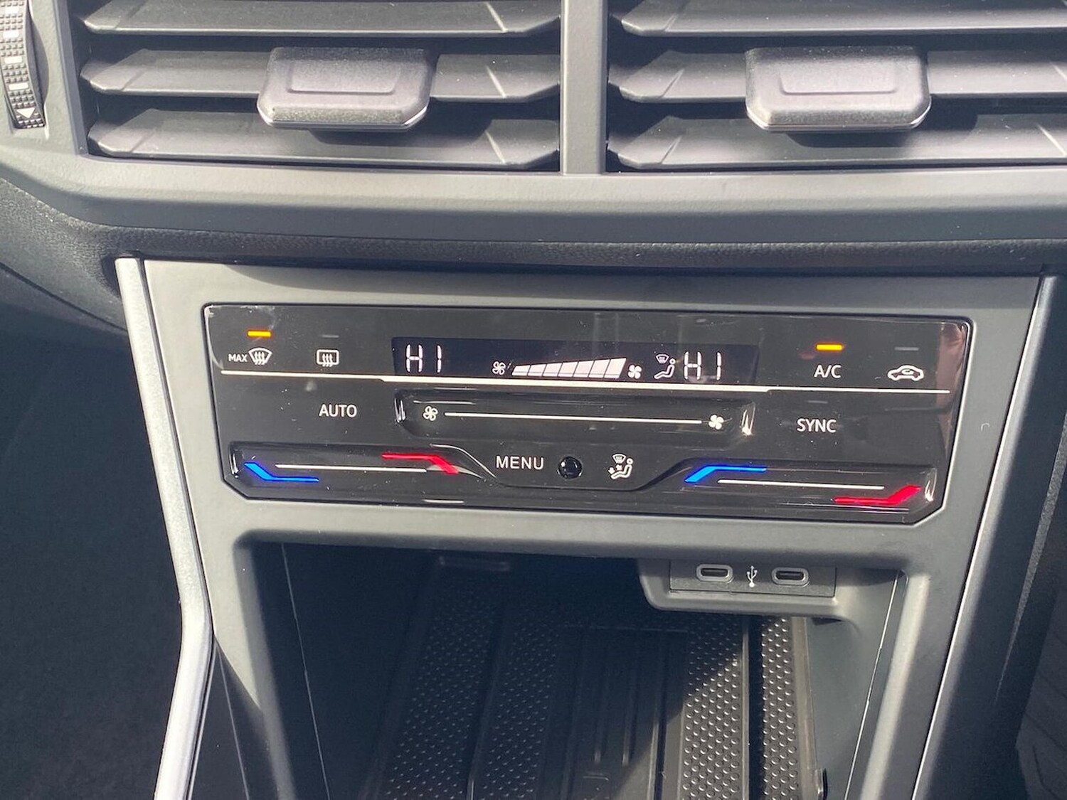 Used Volkswagen Polo 2025 for sale - 76945883: Photo 12