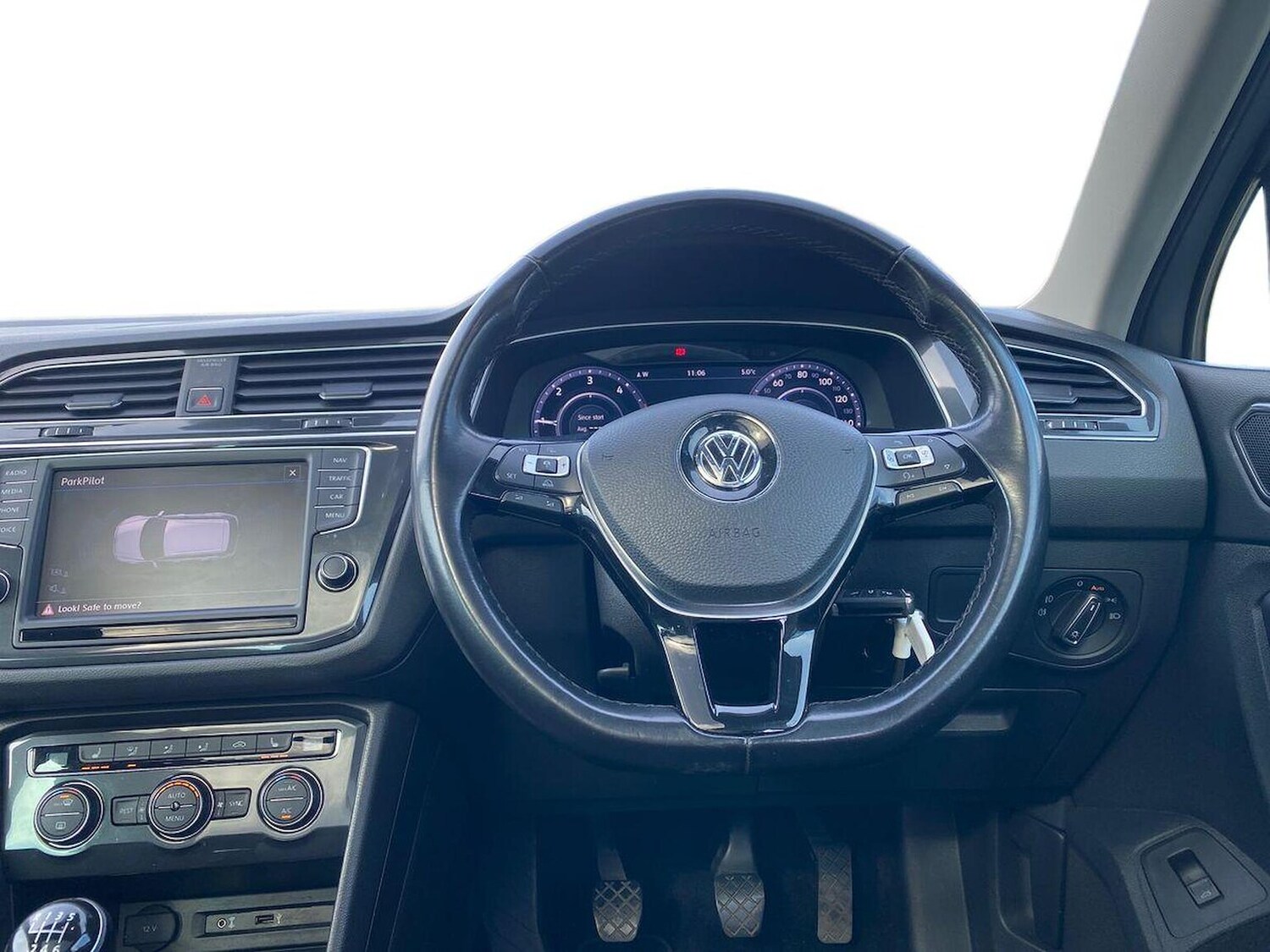 Used Volkswagen Tiguan 2017 for sale - 78195058: Photo 9