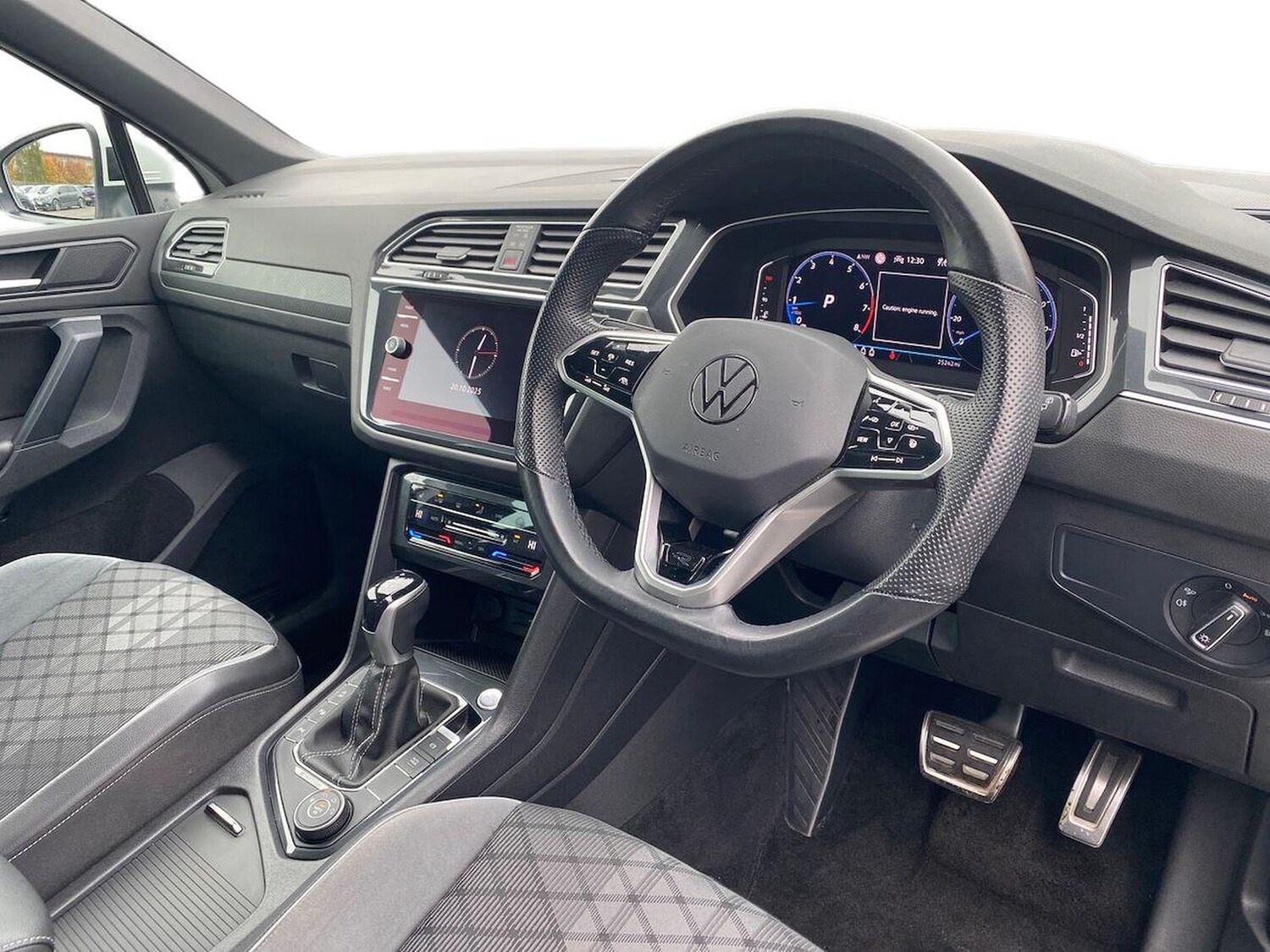 Used Volkswagen Tiguan 2021 for sale - 76324546: Photo 15