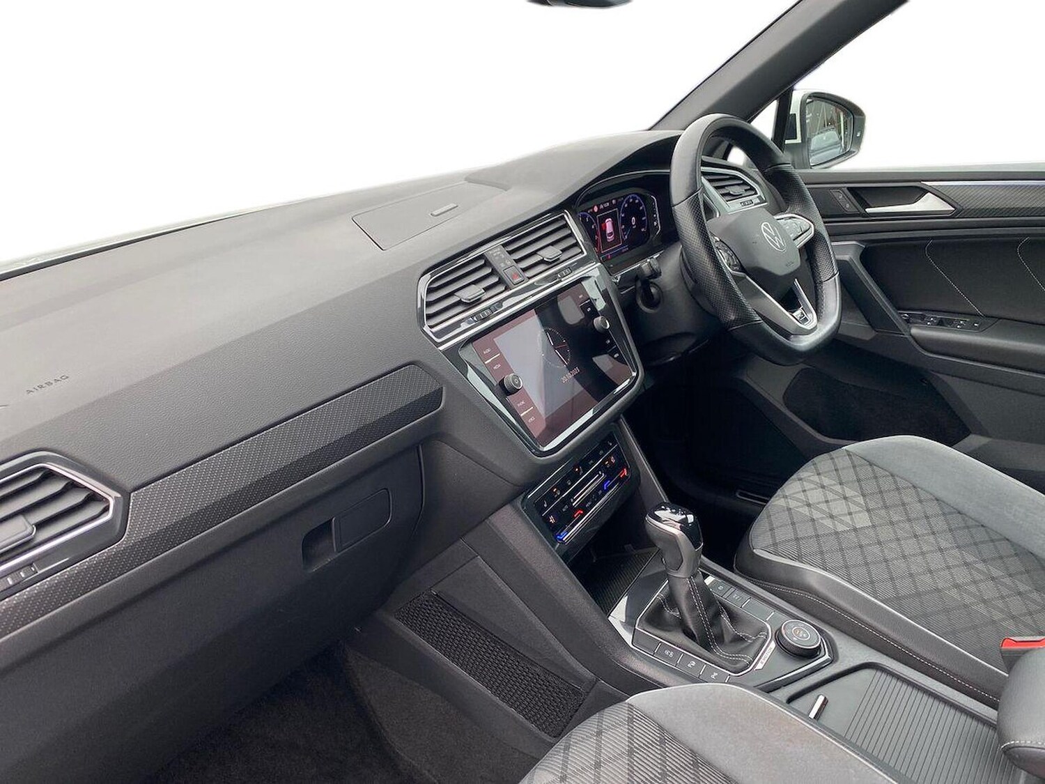 Used Volkswagen Tiguan 2021 for sale - 76324546: Photo 7