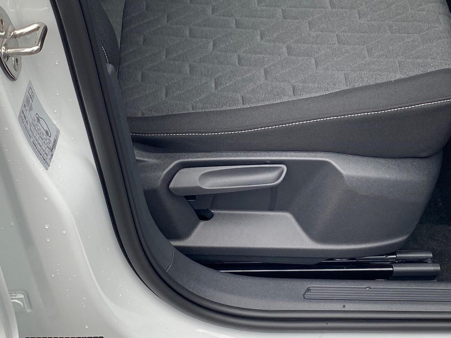 Used Volkswagen T-Cross 2025 for sale - 76157300: Photo 28