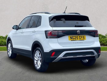 Used Volkswagen T-Cross 2025 for sale - 76157300: Photo 2