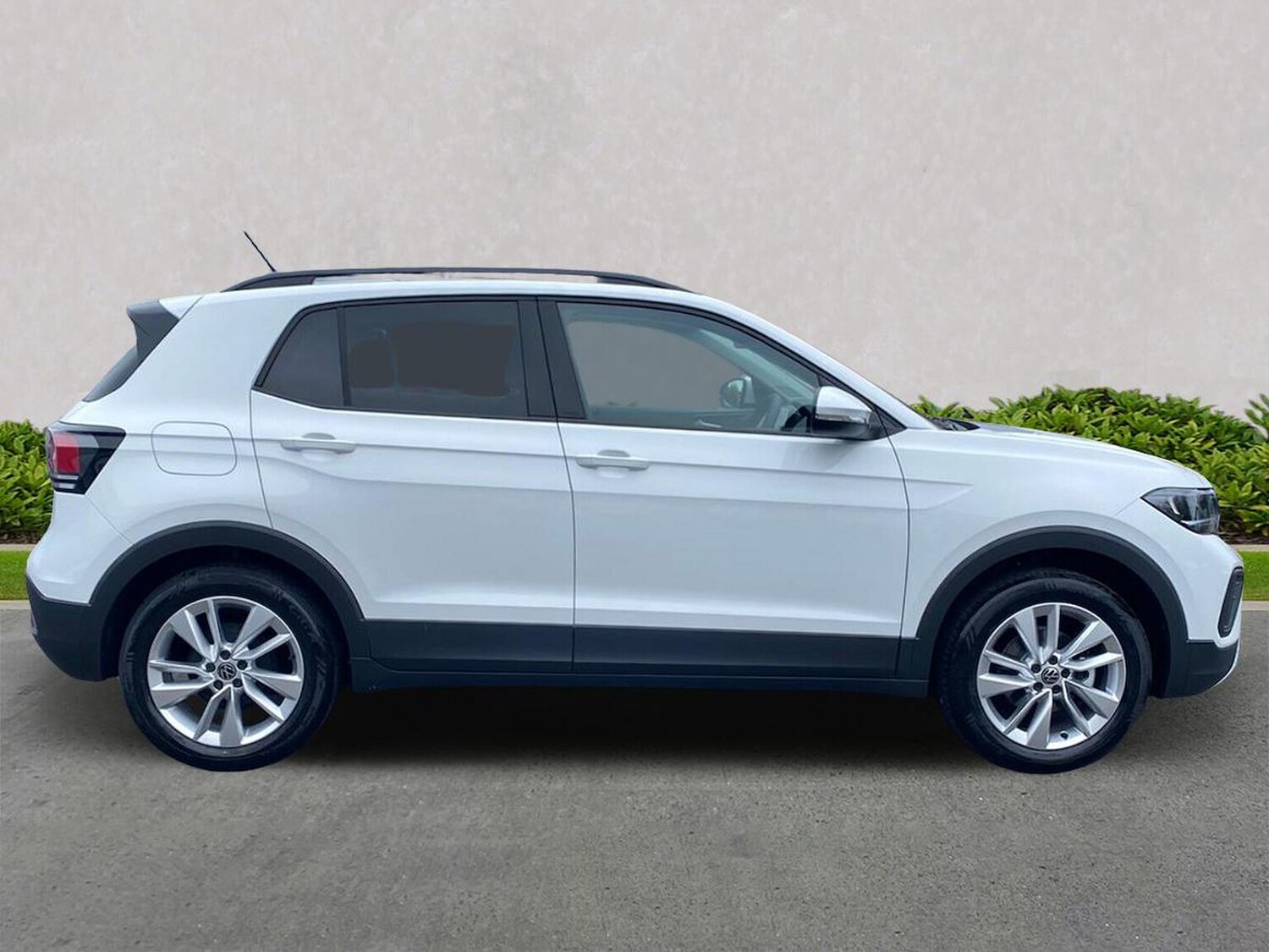 Used Volkswagen T-Cross 2025 for sale - 76157300: Photo 3