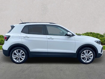 Used Volkswagen T-Cross 2025 for sale - 76157300: Photo 3