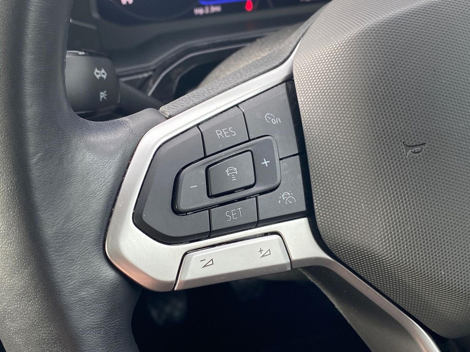 Used Volkswagen Polo 2022 for sale - 76437290: Photo 24