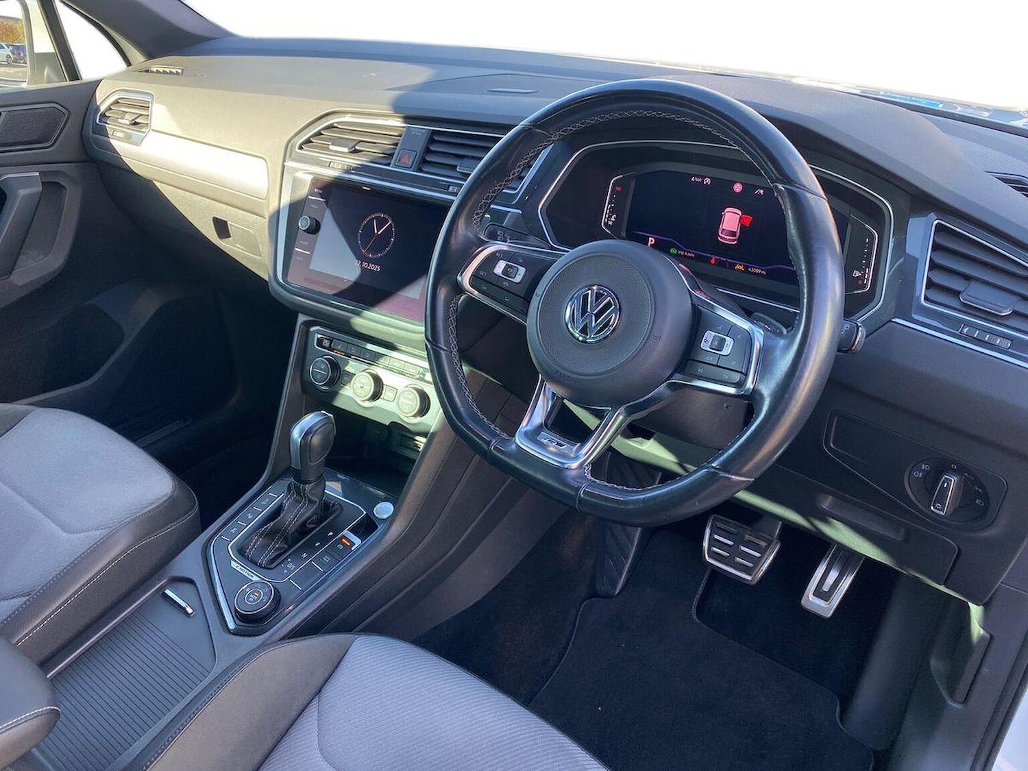 Used Volkswagen Tiguan 2019 for sale - 76357977: Photo 15