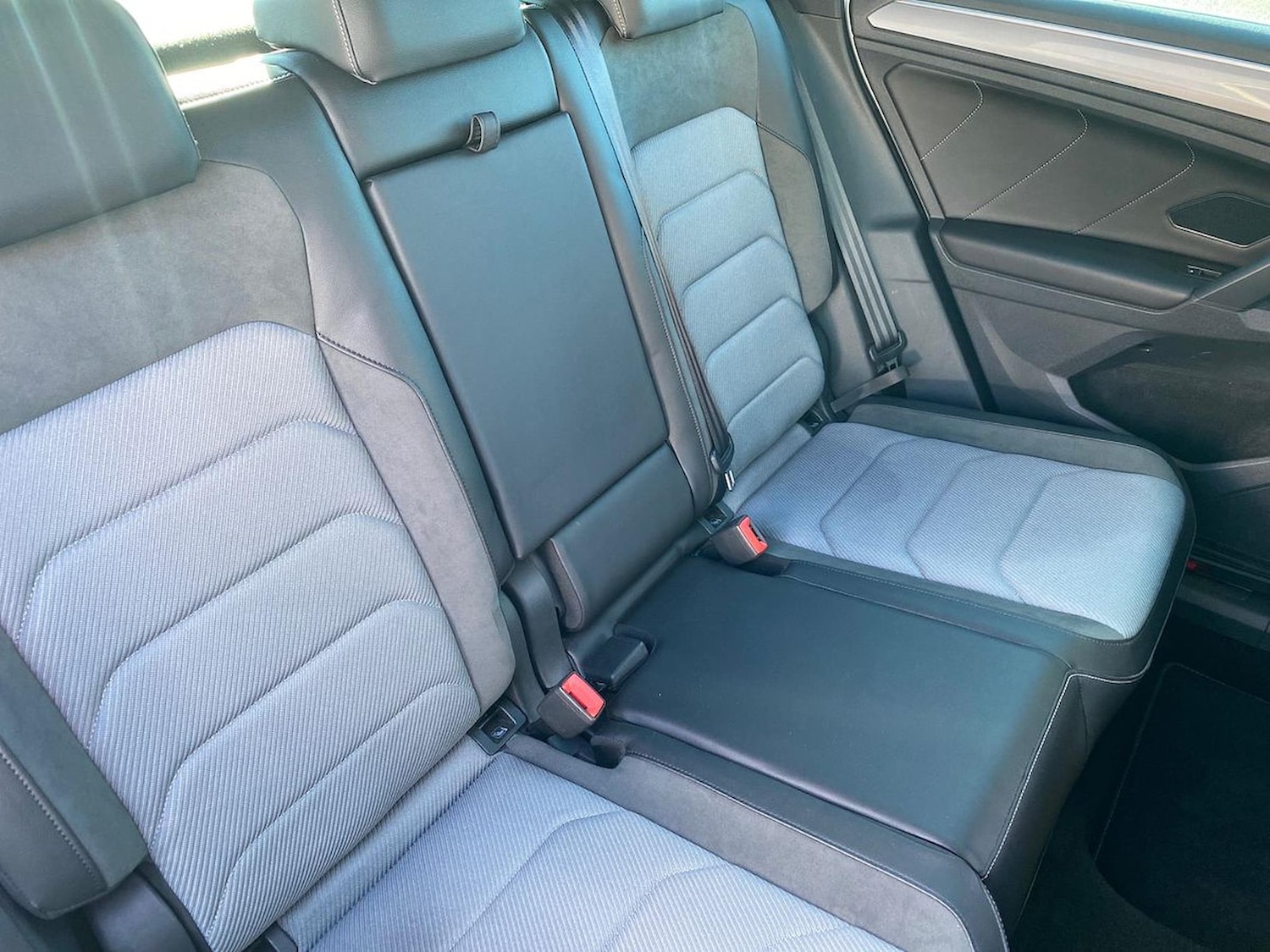 Used Volkswagen Tiguan 2019 for sale - 76357977: Photo 16