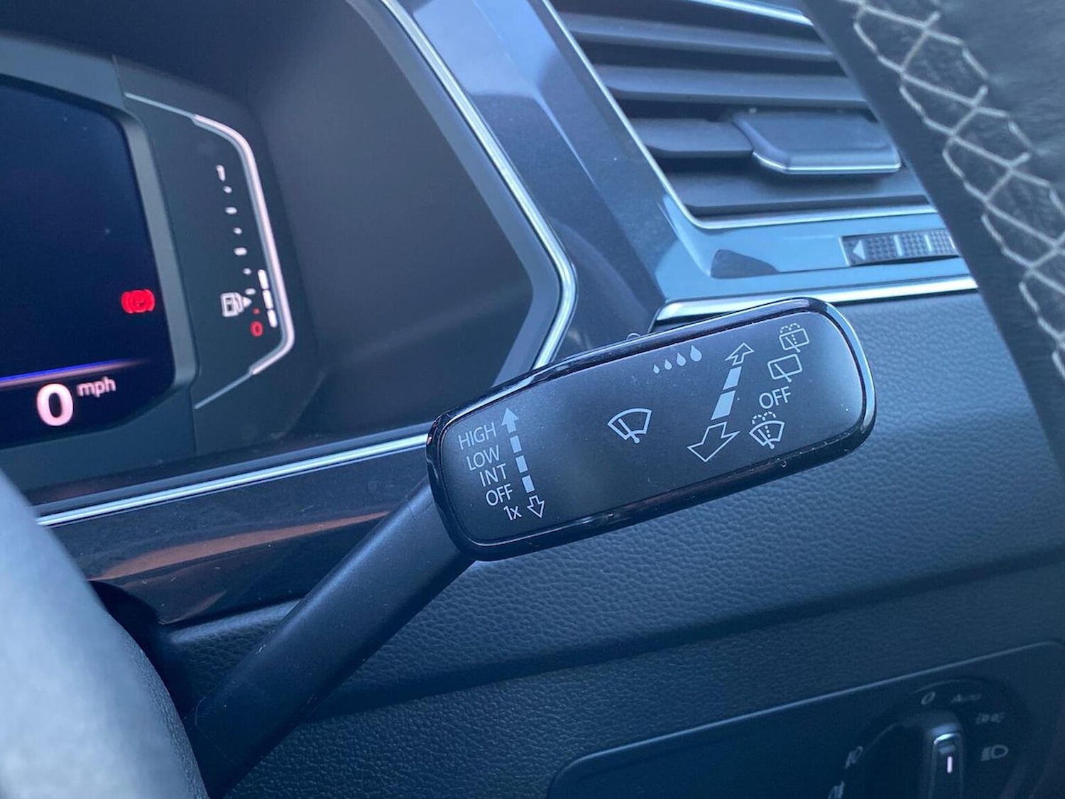 Used Volkswagen Tiguan 2019 for sale - 76357977: Photo 27