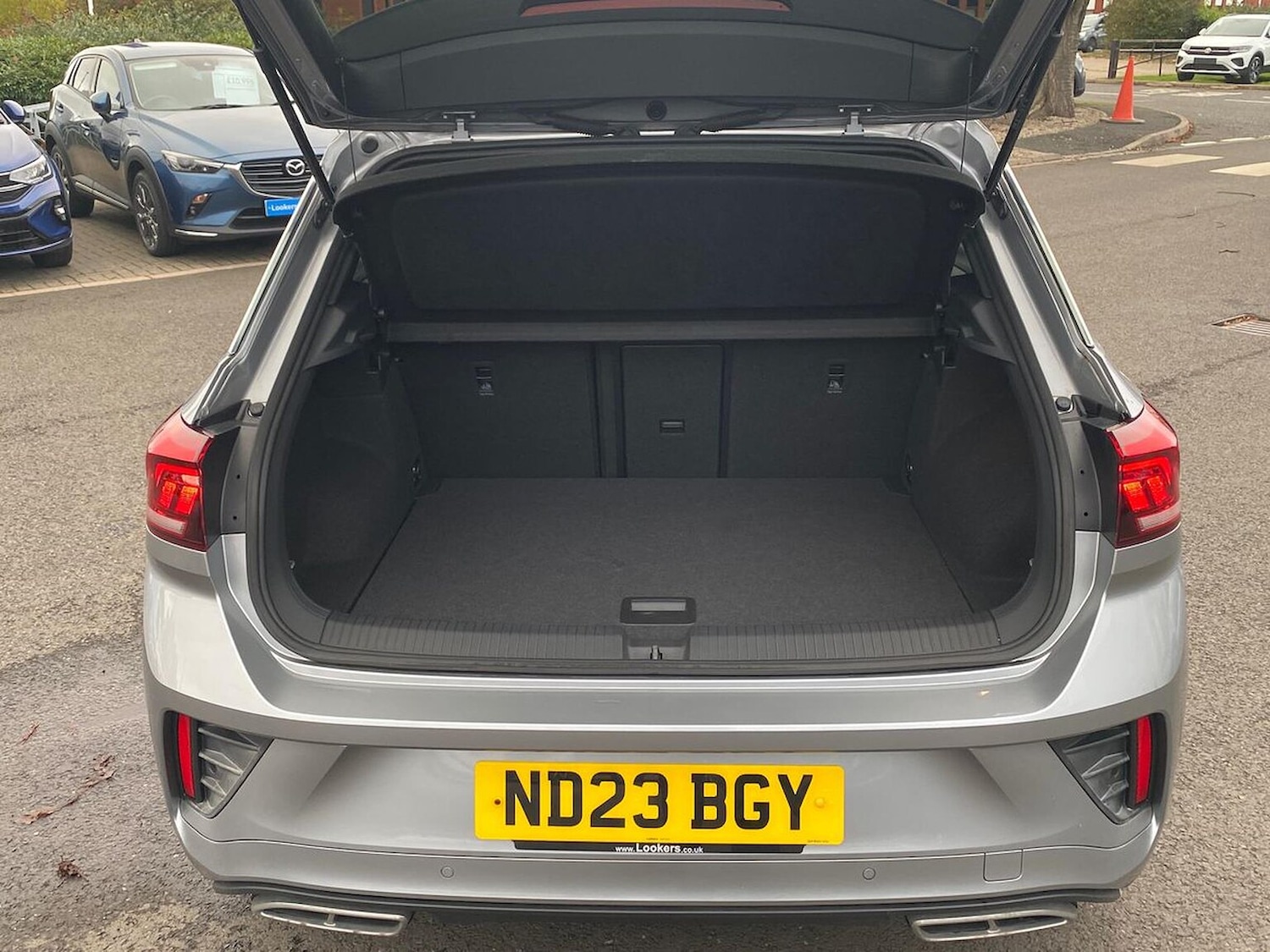 Used Volkswagen T-Roc 2023 for sale - 76455325: Photo 17