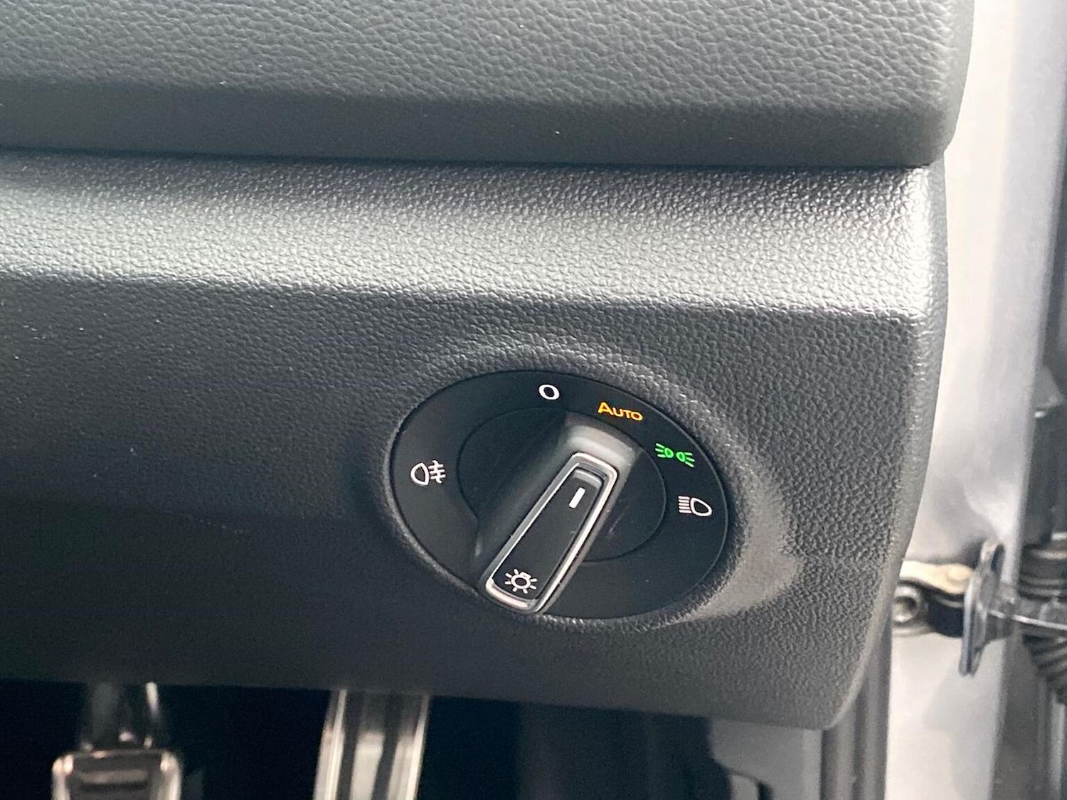 Used Volkswagen T-Roc 2023 for sale - 76455325: Photo 22