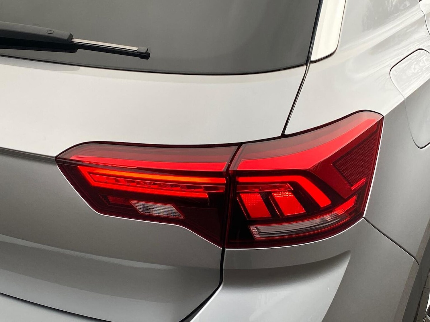 Used Volkswagen T-Roc 2023 for sale - 76455325: Photo 35