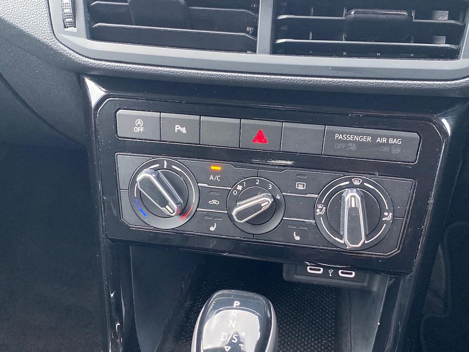 Used Volkswagen T-Cross 2023 for sale - 77073246: Photo 14