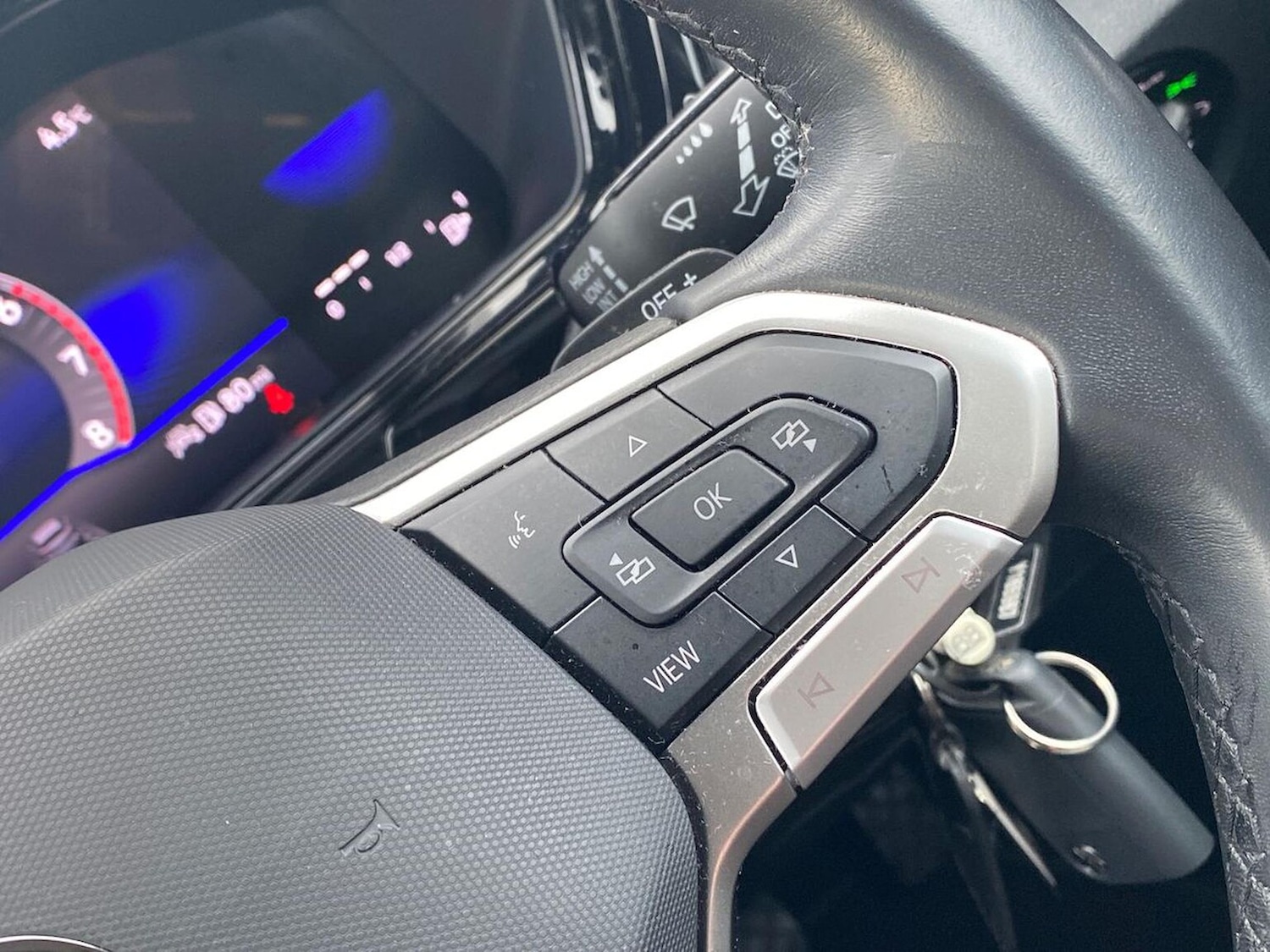 Used Volkswagen T-Cross 2023 for sale - 77073246: Photo 26