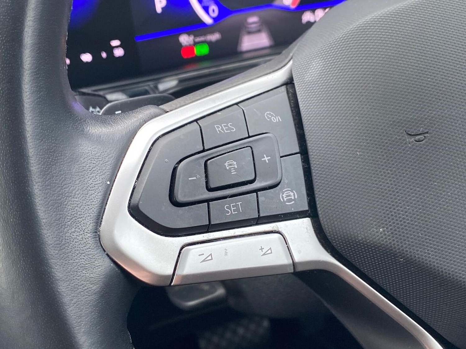 Used Volkswagen T-Cross 2023 for sale - 77073246: Photo 27