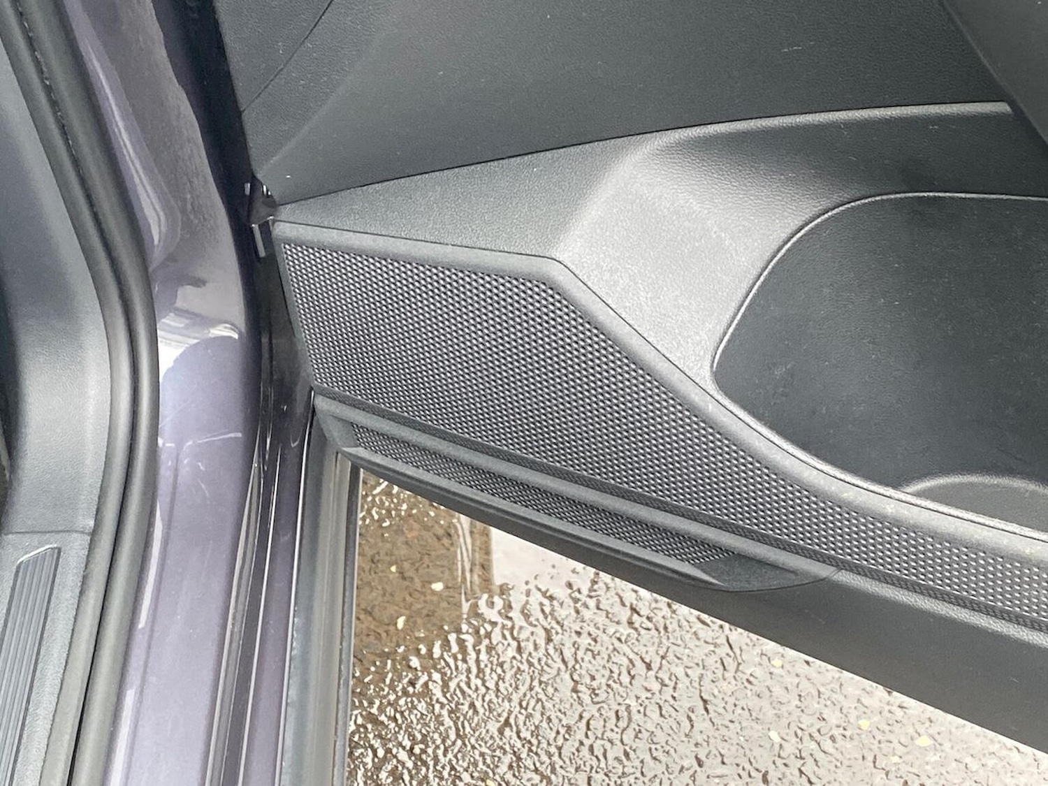 Used Volkswagen T-Cross 2023 for sale - 77073246: Photo 31