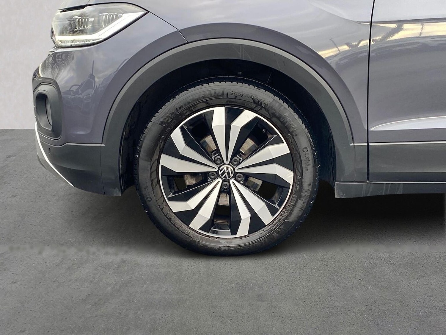 Used Volkswagen T-Cross 2023 for sale - 77073246: Photo 8