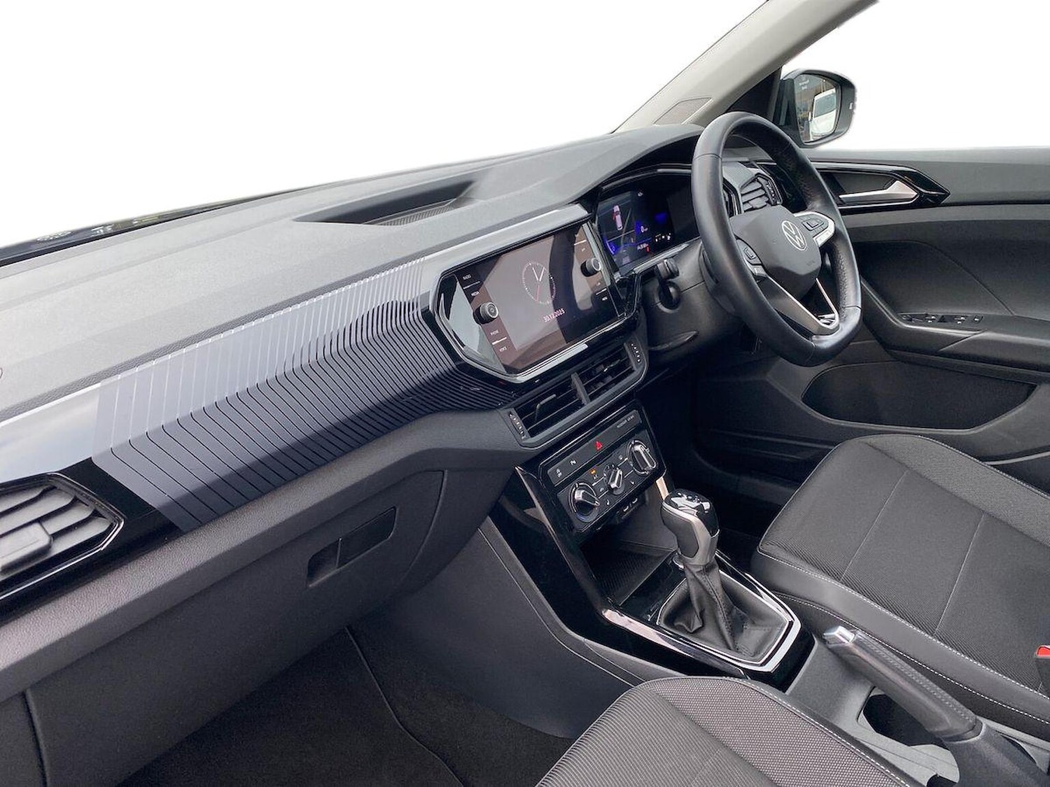 Used Volkswagen T-Cross 2023 for sale - 77073246: Photo 9