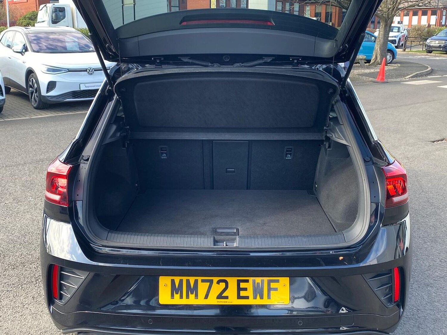 Used Volkswagen T-Roc 2022 for sale - 78168971: Photo 17