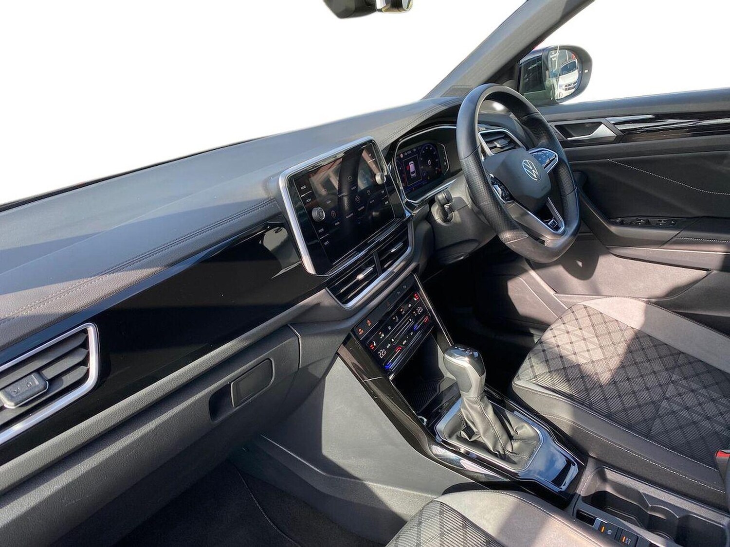 Used Volkswagen T-Roc 2022 for sale - 78168971: Photo 7