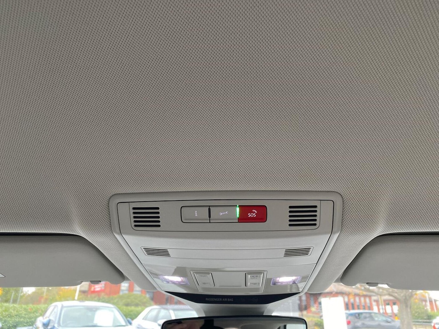 Used Volkswagen T-Roc 2023 for sale - 76437283: Photo 14