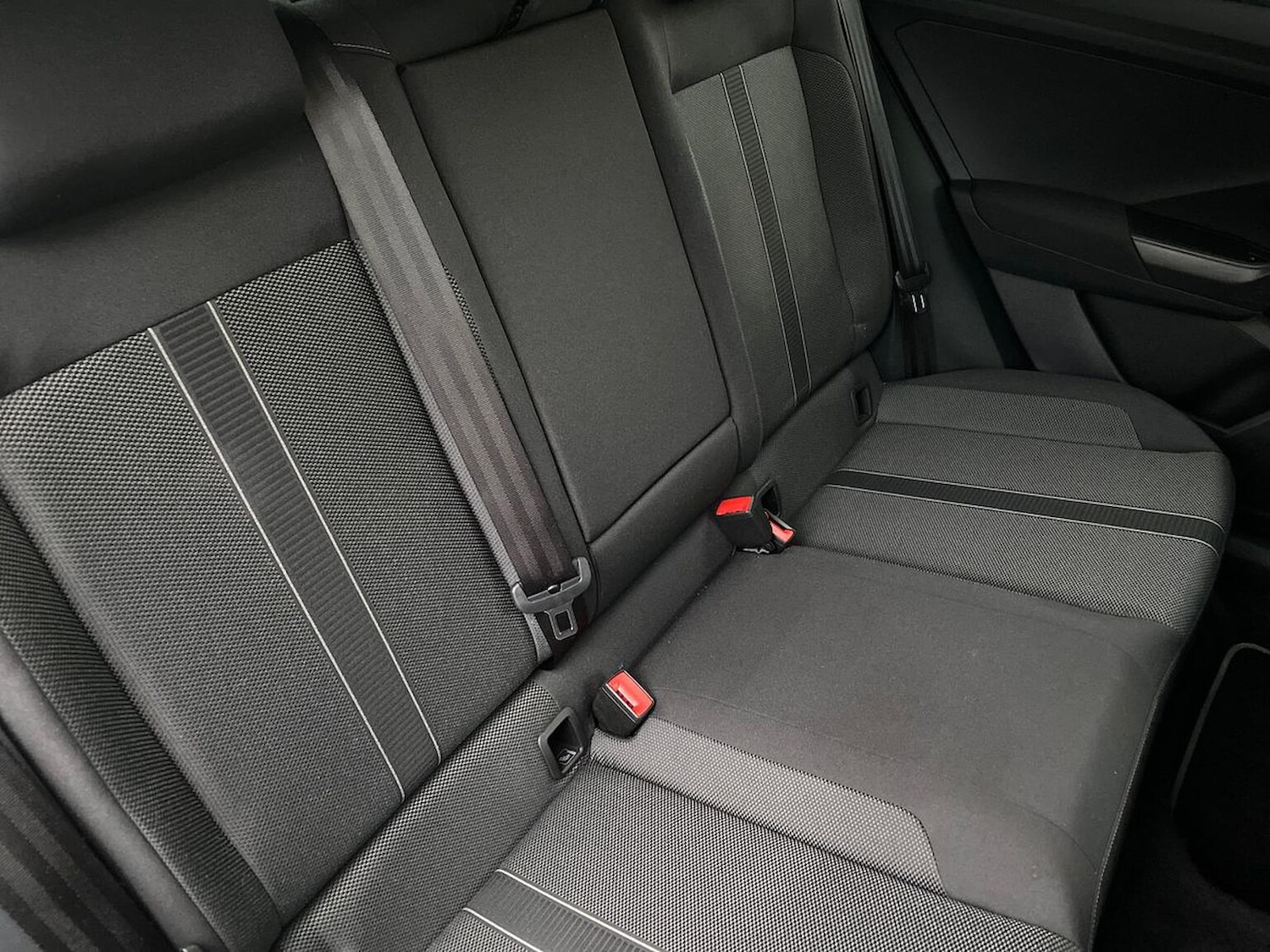 Used Volkswagen T-Roc 2025 for sale - 76492364: Photo 16