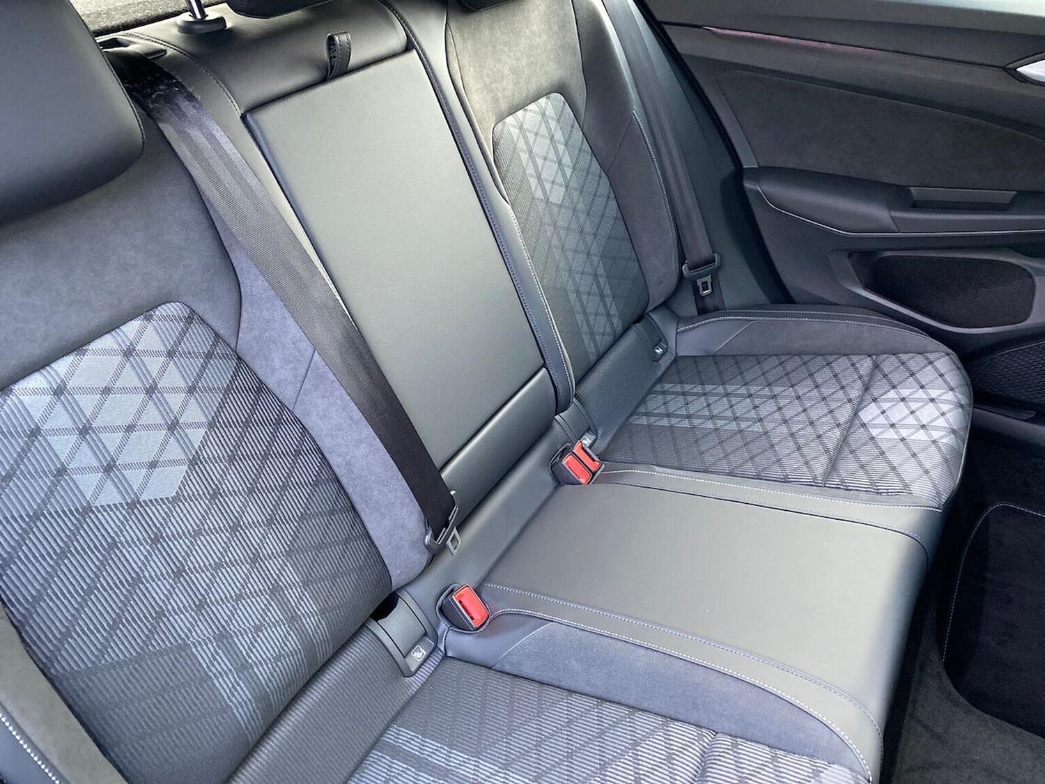 Used Volkswagen Golf 2025 for sale - 77701362: Photo 16