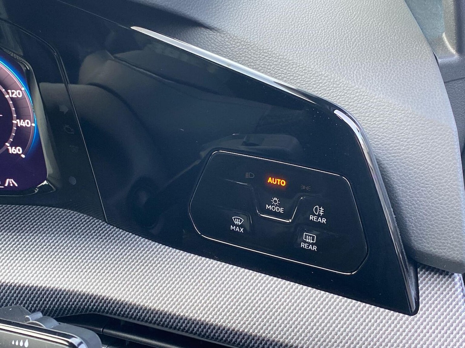 Used Volkswagen Golf 2025 for sale - 77701362: Photo 22