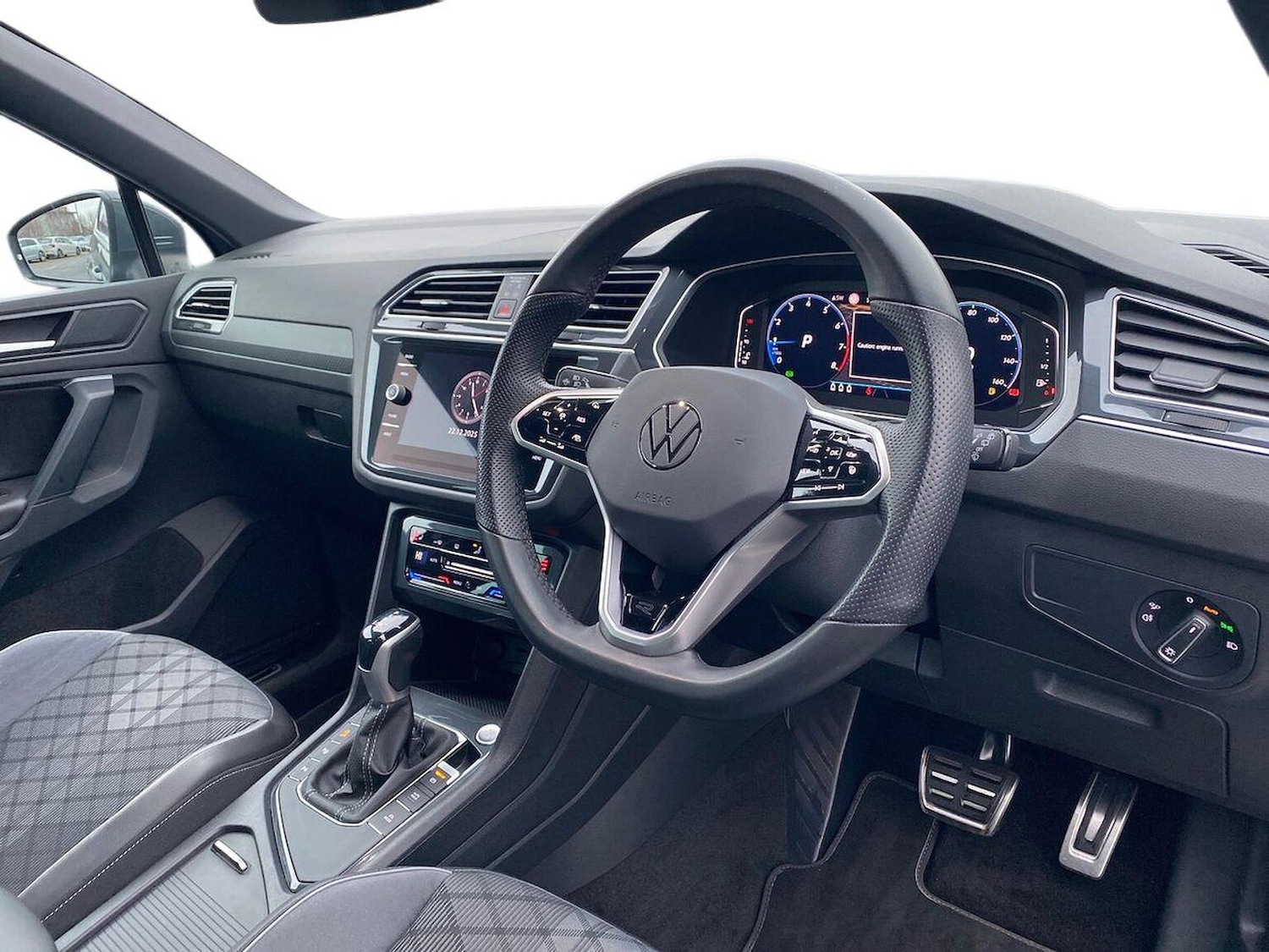 Used Volkswagen Tiguan 2023 for sale - 78045753: Photo 15