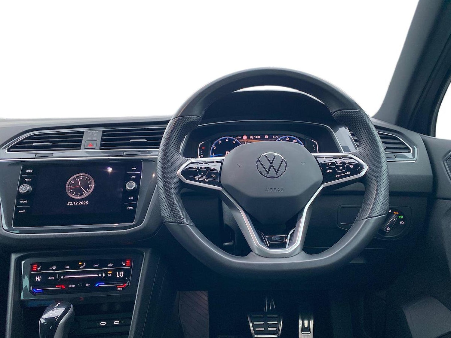 Used Volkswagen Tiguan 2023 for sale - 78045753: Photo 9