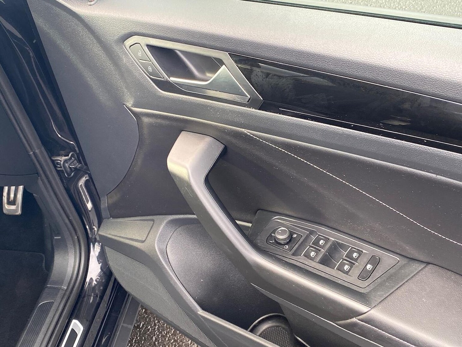 Used Volkswagen T-Roc 2022 for sale - 76986991: Photo 21