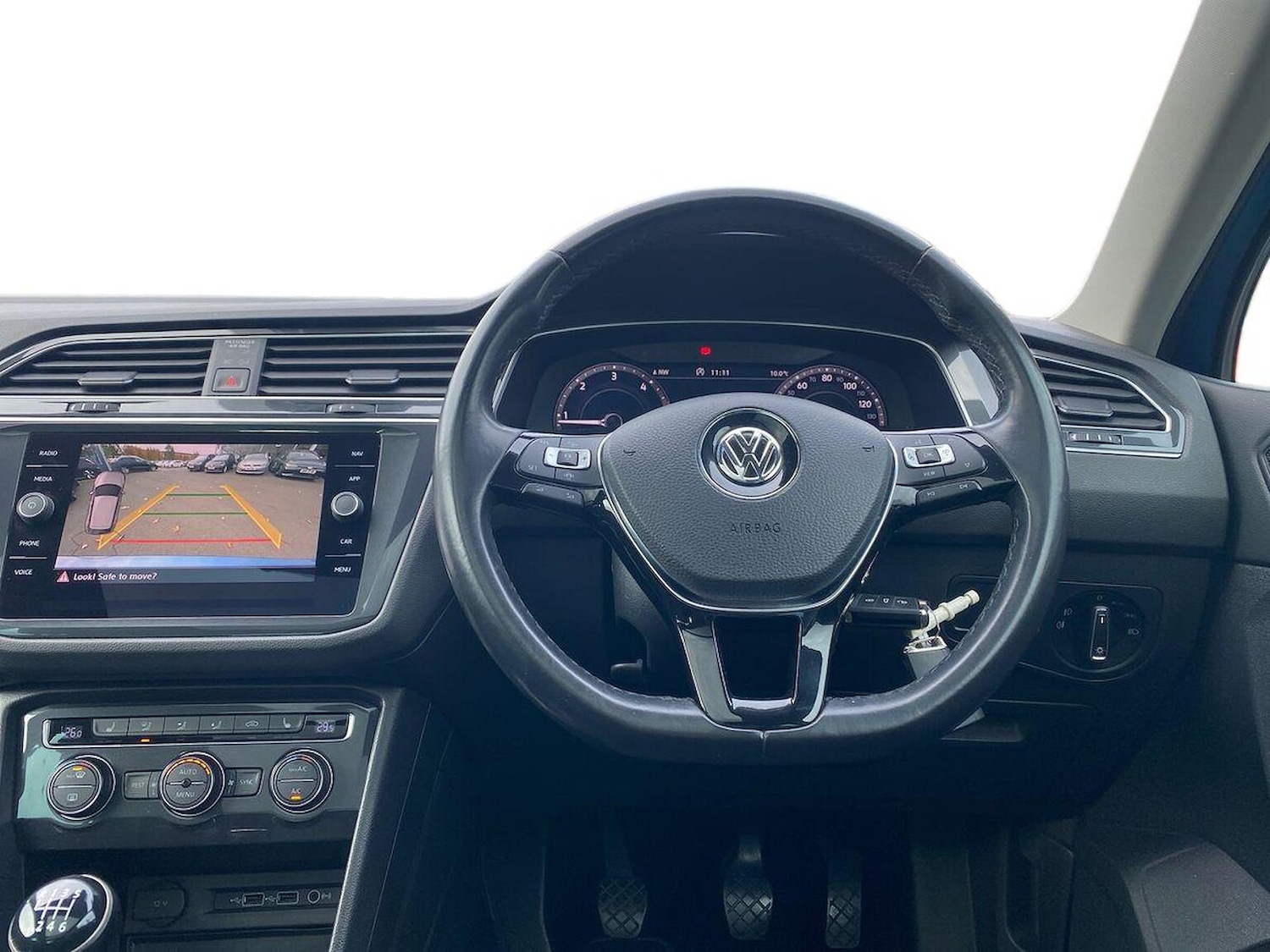 Used Volkswagen Tiguan 2018 for sale - 76357980: Photo 9