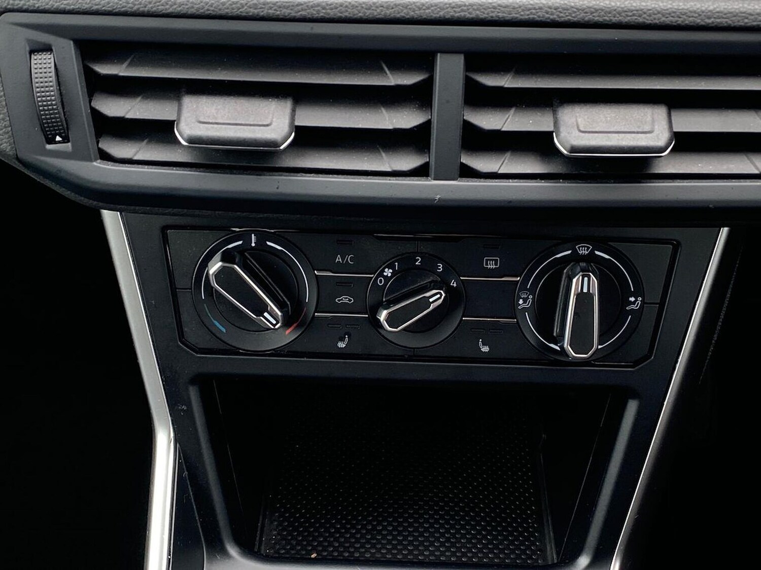 Used Volkswagen Polo 2023 for sale - 76292991: Photo 12