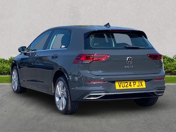 Used Volkswagen Golf 2024 for sale - 79019776: Photo