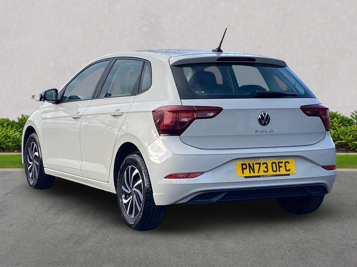 Used Volkswagen Polo 2023 for sale - 78168972: Photo 2