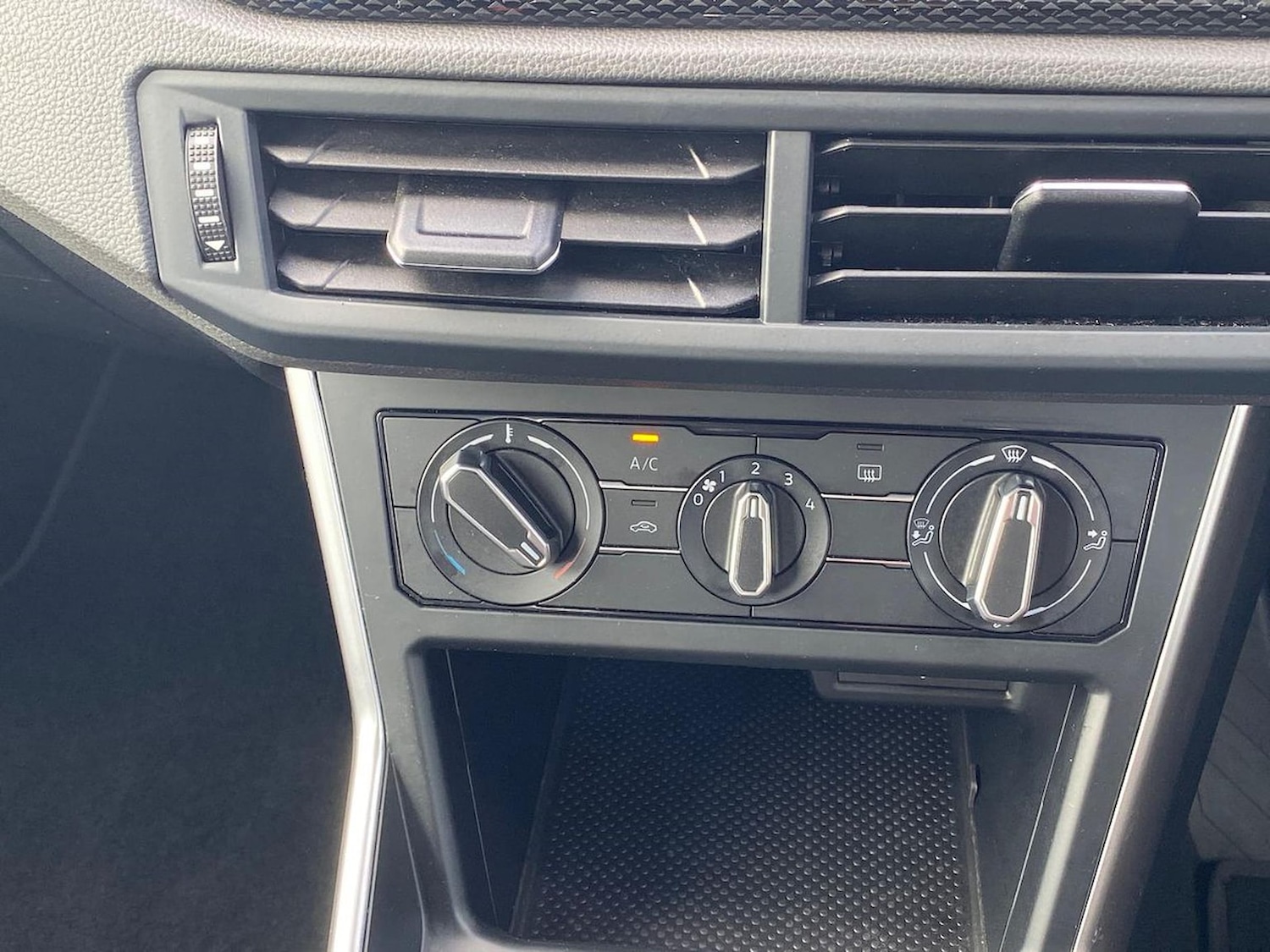 Used Volkswagen Polo 2023 for sale - 76450575: Photo 12