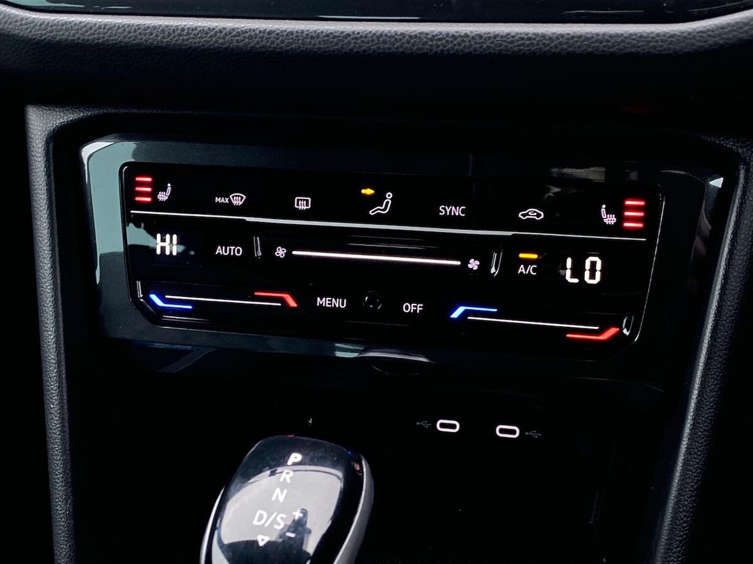 Used Volkswagen Tiguan 2023 for sale - 77056630: Photo 12