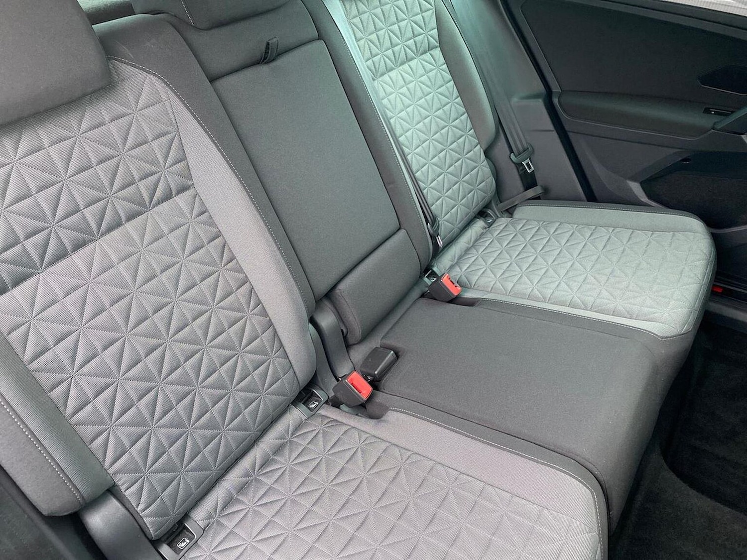 Used Volkswagen Tiguan 2020 for sale - 76986994: Photo 16