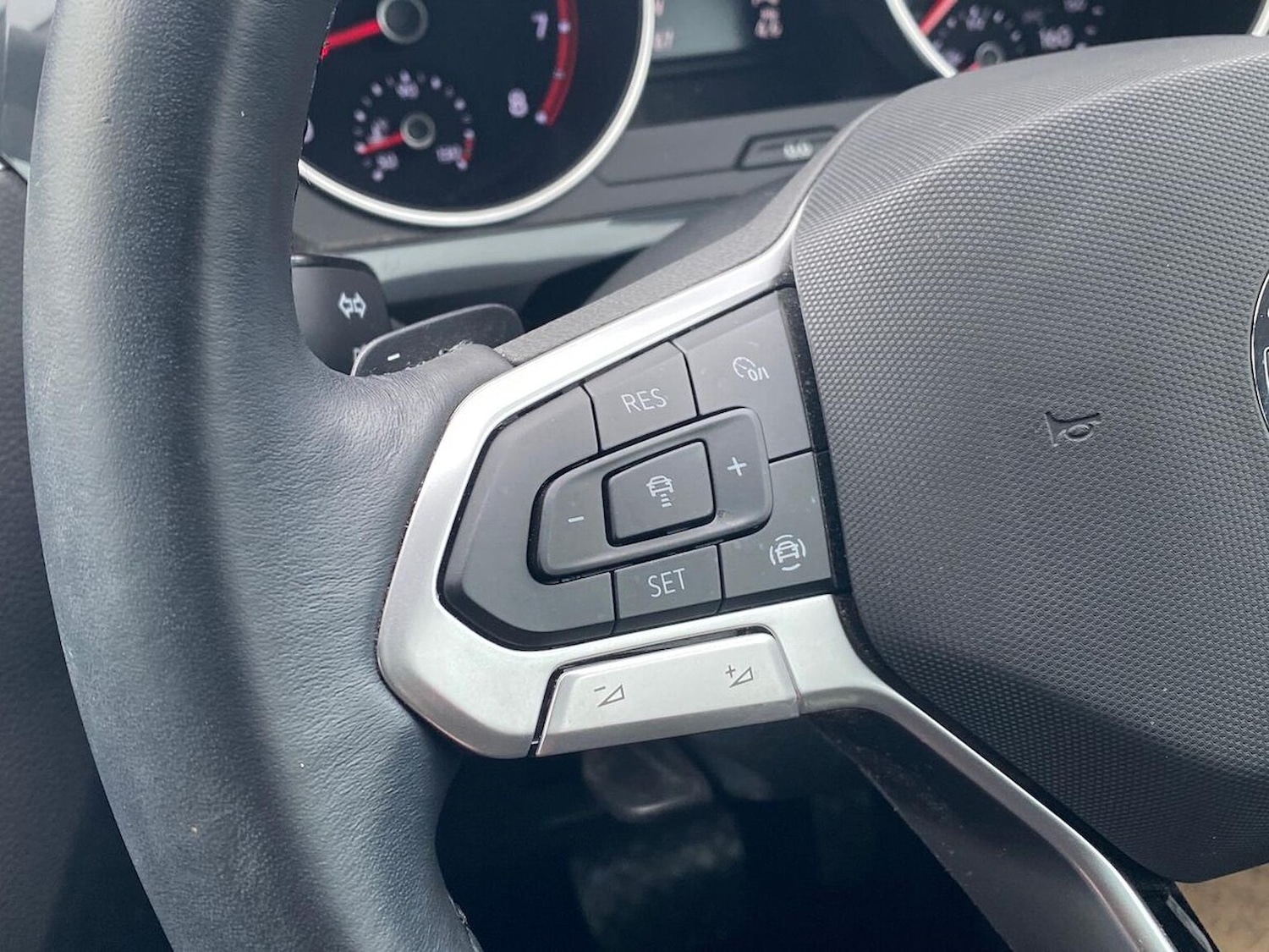 Used Volkswagen Tiguan 2020 for sale - 76986994: Photo 26