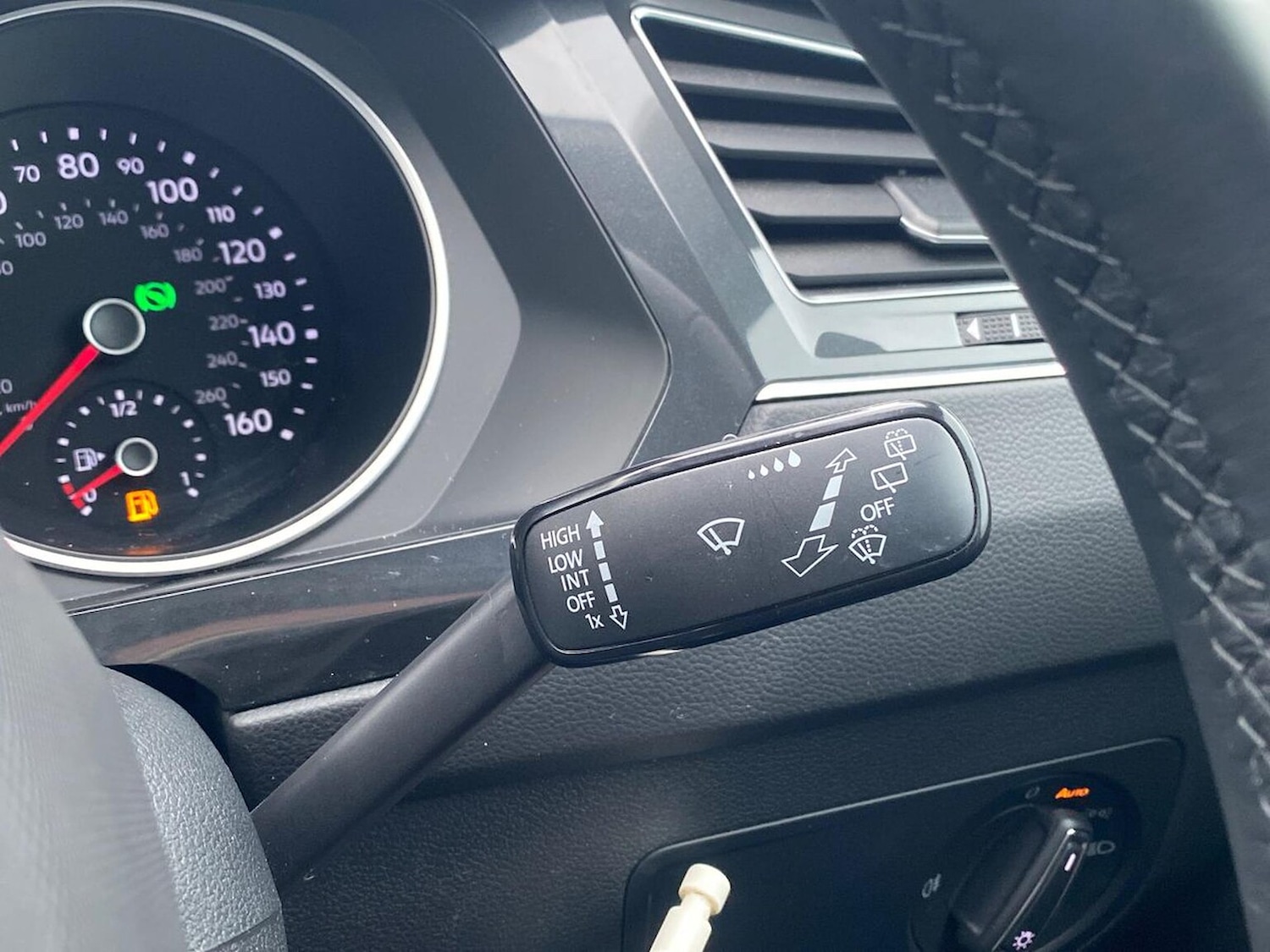 Used Volkswagen Tiguan 2020 for sale - 76986994: Photo 27