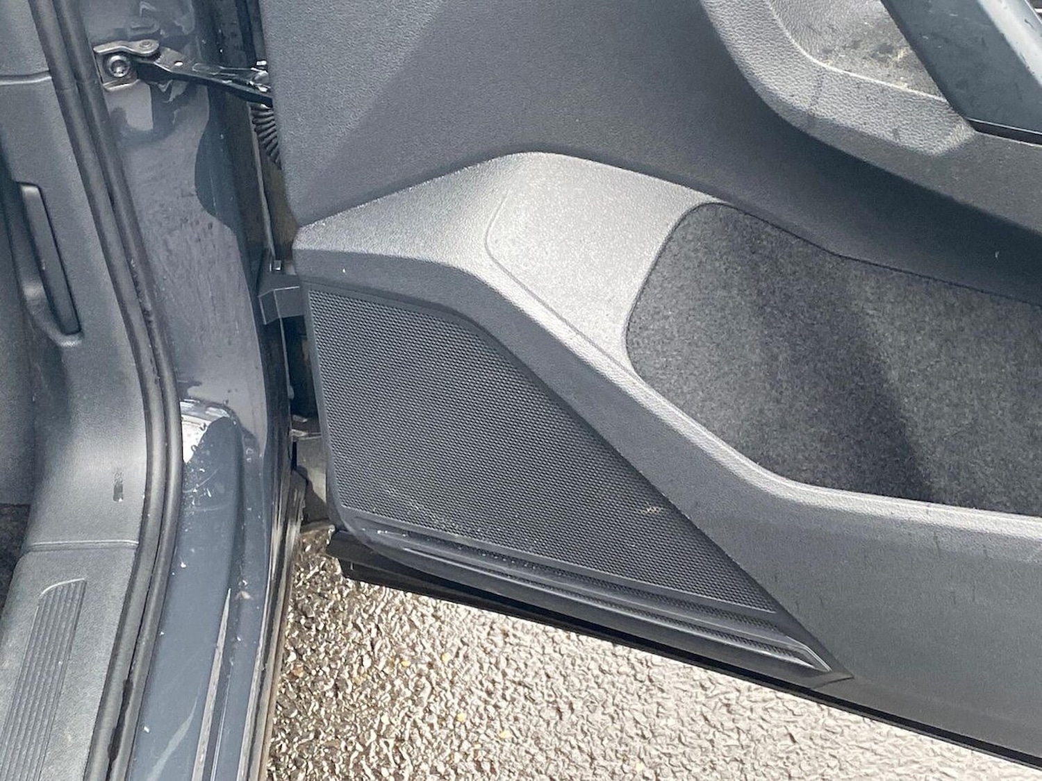 Used Volkswagen Tiguan 2020 for sale - 76986994: Photo 30