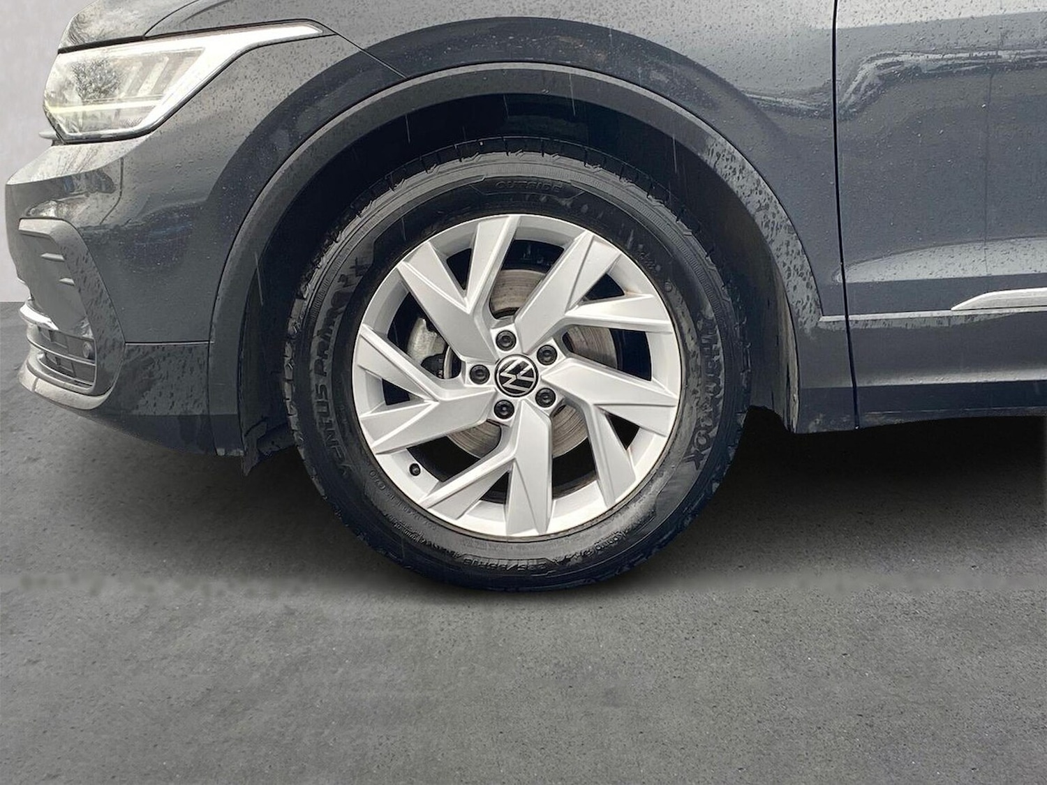 Used Volkswagen Tiguan 2020 for sale - 76986994: Photo 6