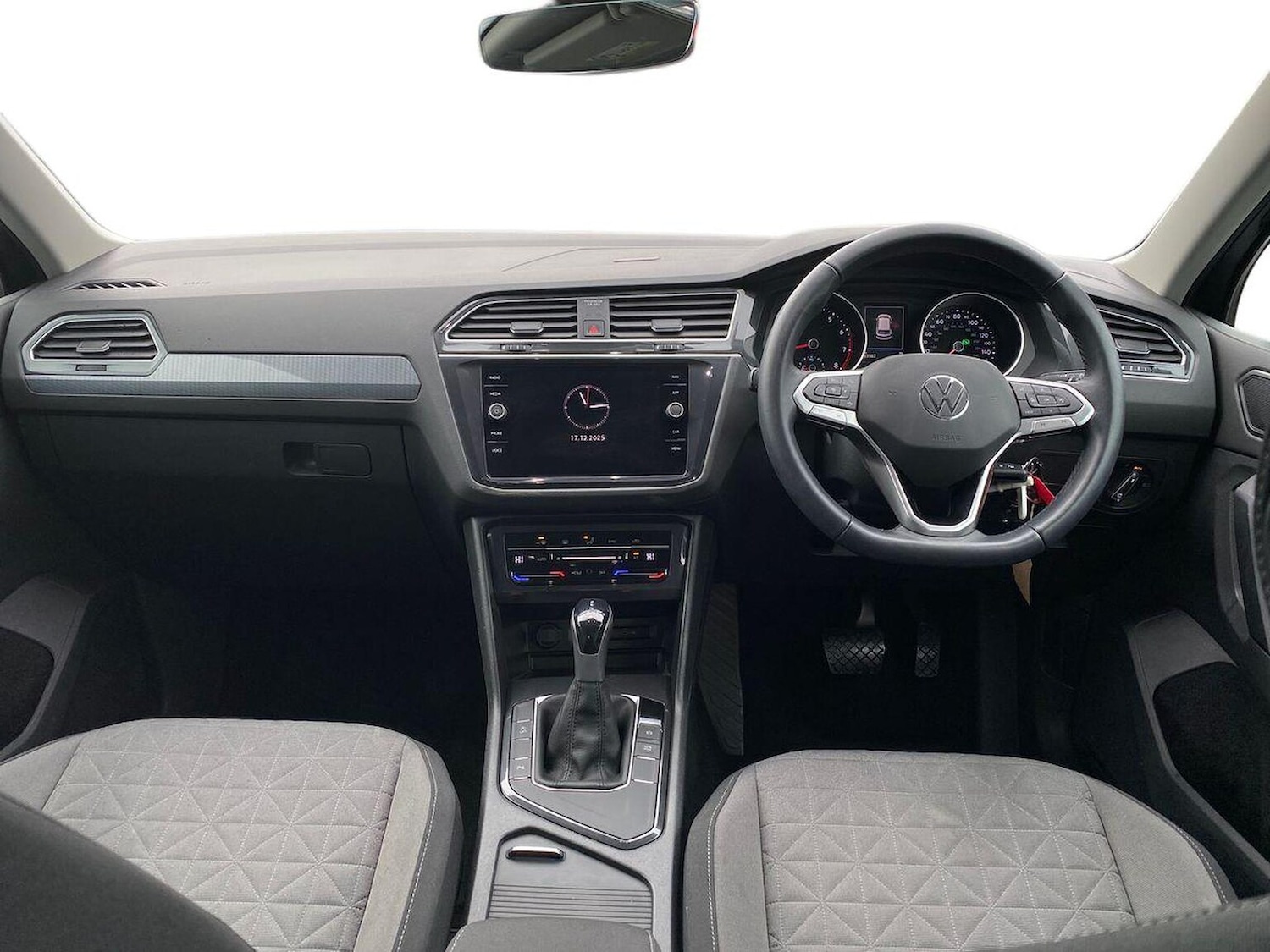 Used Volkswagen Tiguan 2020 for sale - 76986994: Photo 8