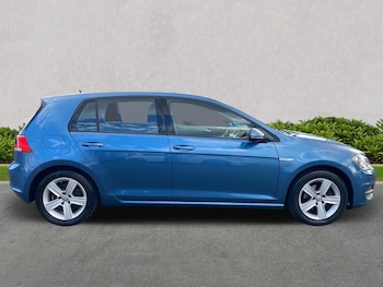 Used Volkswagen Golf 2016 for sale - 75773110: Photo