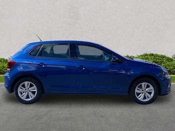 Used Volkswagen Polo 2019 for sale - 79393051: Photo