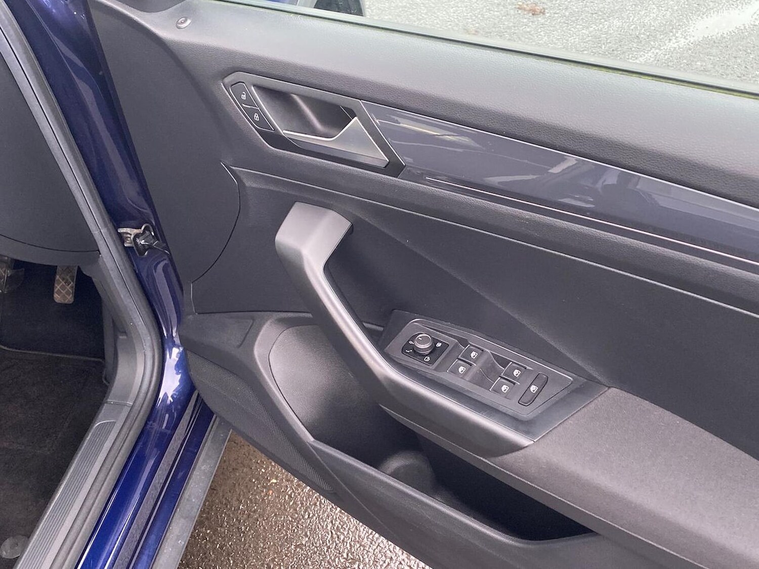 Used Volkswagen T-Roc 2019 for sale - 76736706: Photo 21