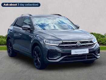 Used Volkswagen T-Roc 2023 for sale - 79024007: Photo