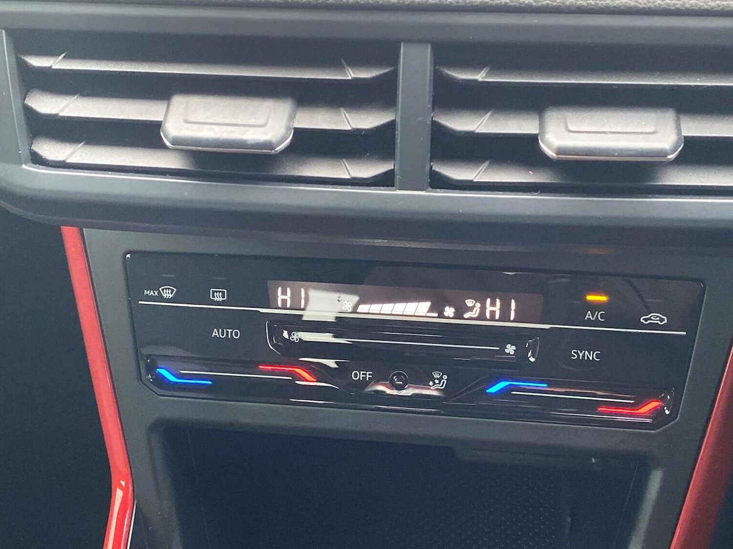 Used Volkswagen Polo 2023 for sale - 76206098: Photo 12