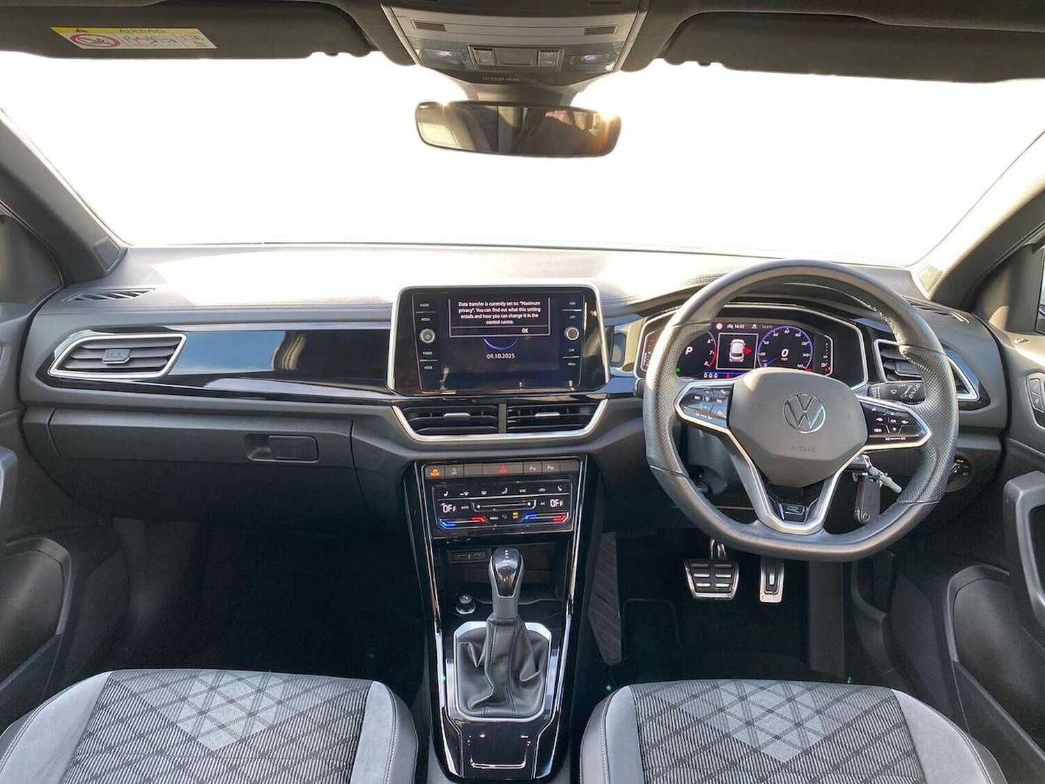 Used Volkswagen T-Roc 2022 for sale - 76225086: Photo 8